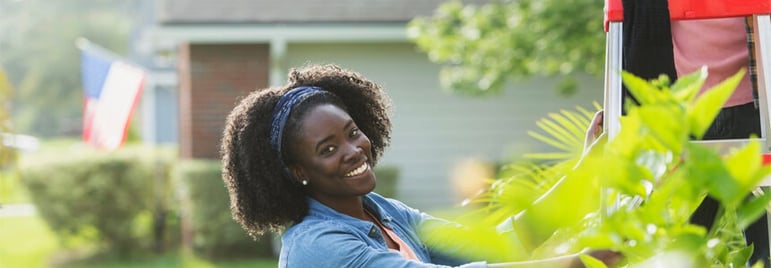 climbing ladder with help